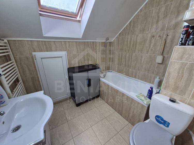 Apartament cu 3 camere decomandat în Ultracentral