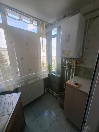 Apartament cu 2 camere decomandat în Sârbi