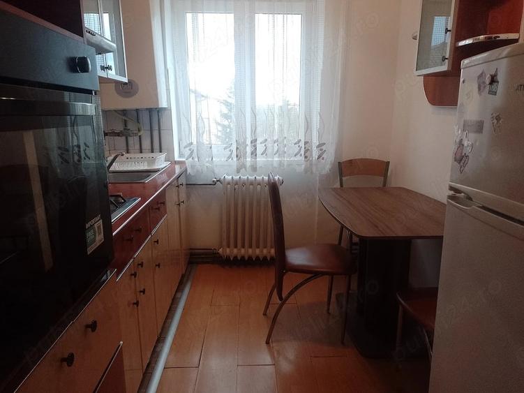 Apartament cu 2 camere decomandat în Cetate