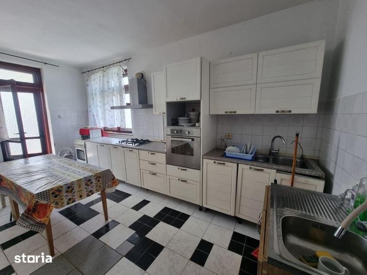 Casă cu Teren 500 Mp în Central