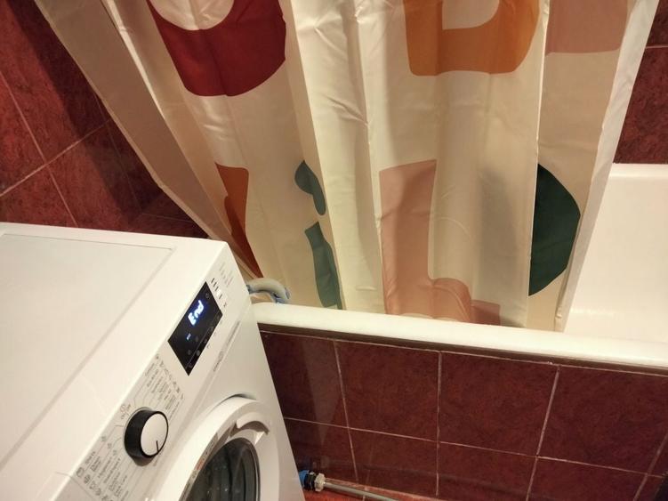 Garsonieră decomandată în Drumul Taberei