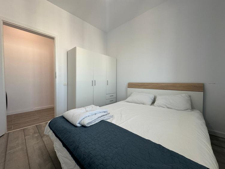 Apartament cu 2 camere semidecomandat în Militari