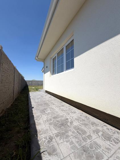 Duplex cu 3 camere cu Teren 463 Mp în Șag