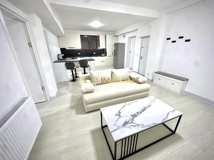 Apartament cu 3 camere semidecomandat, mobilat în Jiului