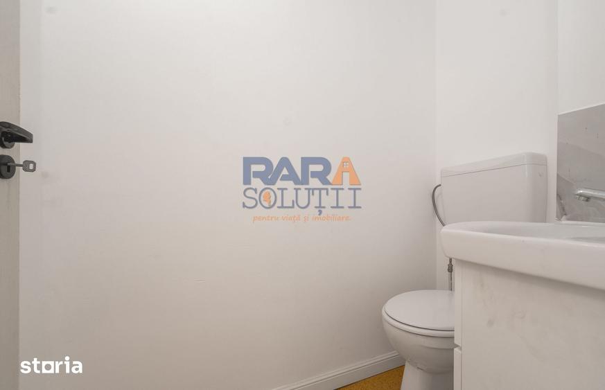 Spațiu comercial, de 60 mp, în Central