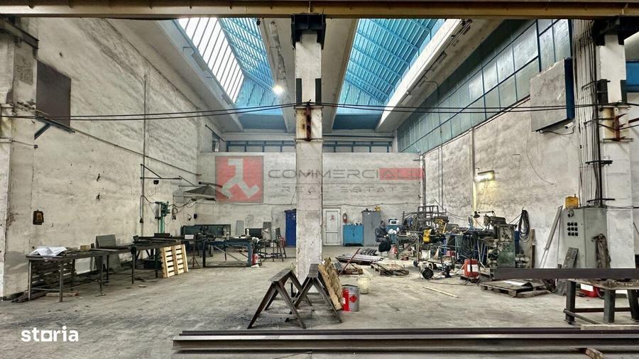 Spațiu comercial, de 3,750 mp, în Central