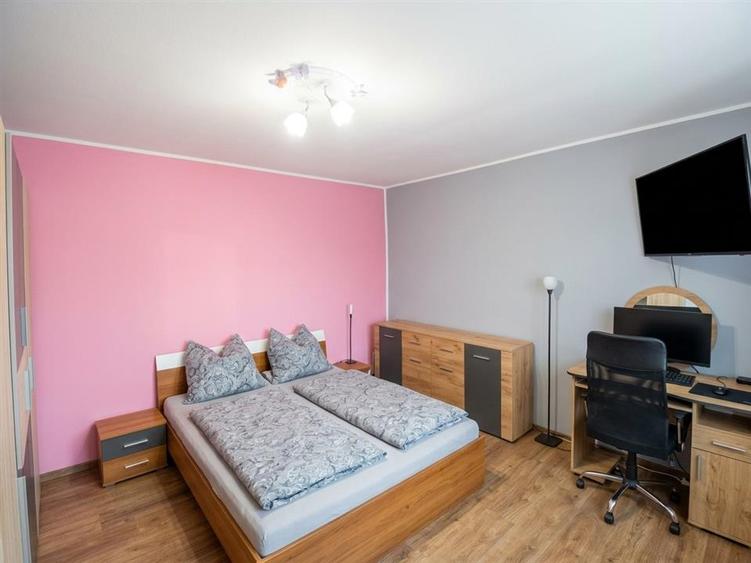 Casă individuală cu 4 camere cu Teren 363 Mp în Oncea