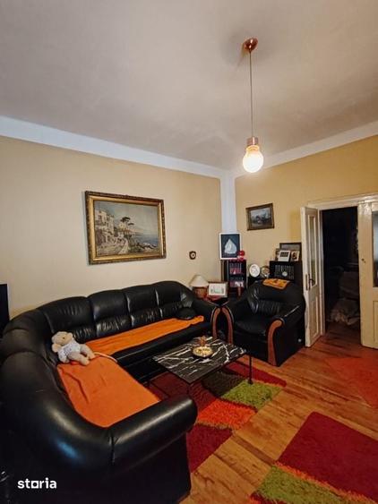 Casă cu 4 camere cu Teren 320 Mp în Orașul Vechi