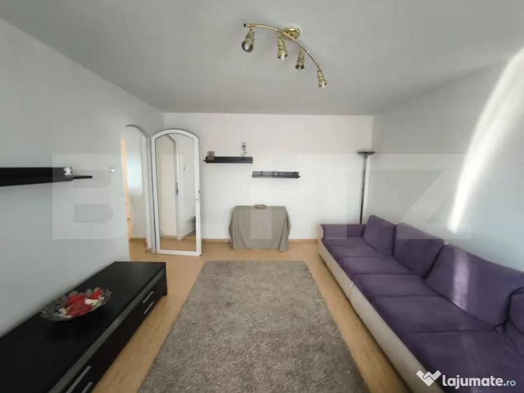 Apartament cu 3 camere, decomandat, 2 bai ?i pet friendly, - 1