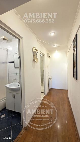 Apartament cu 4 camere decomandat în Est