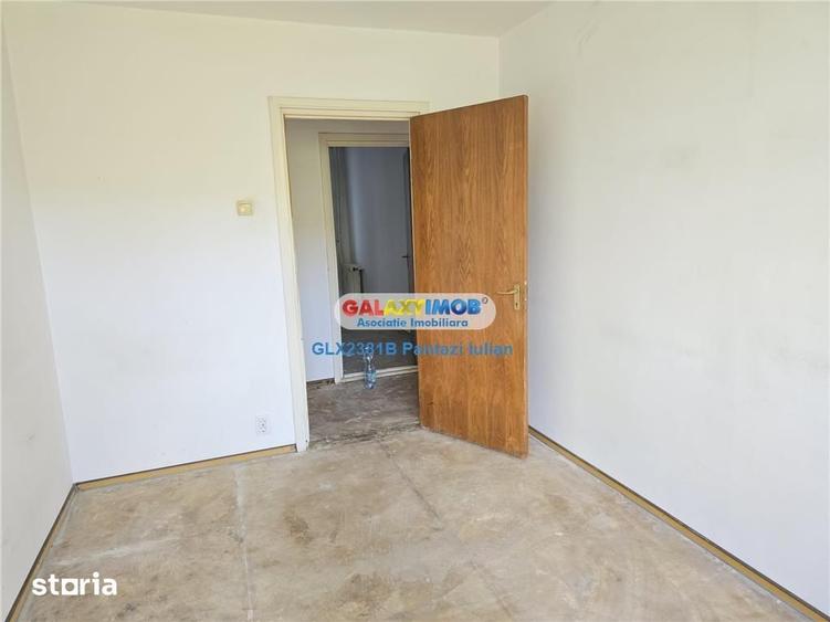 Apartament cu 3 camere semidecomandat, mobilat în Militari