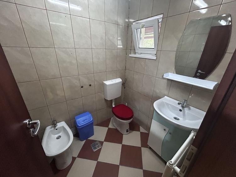 Apartament cu 3 camere în Bartolomeu