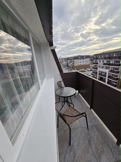 Apartament cu 2 camere decomandat în Sânpetru