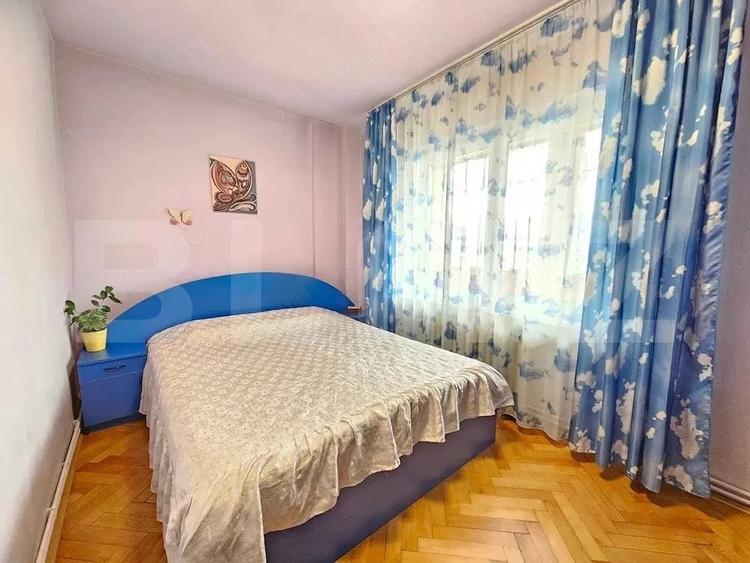 Apartament cu 3 camere decomandat în Tudor