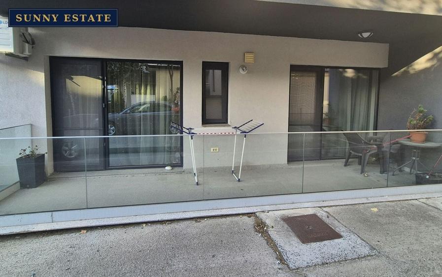 Apartament cu 2 camere semidecomandat, mobilat în Central