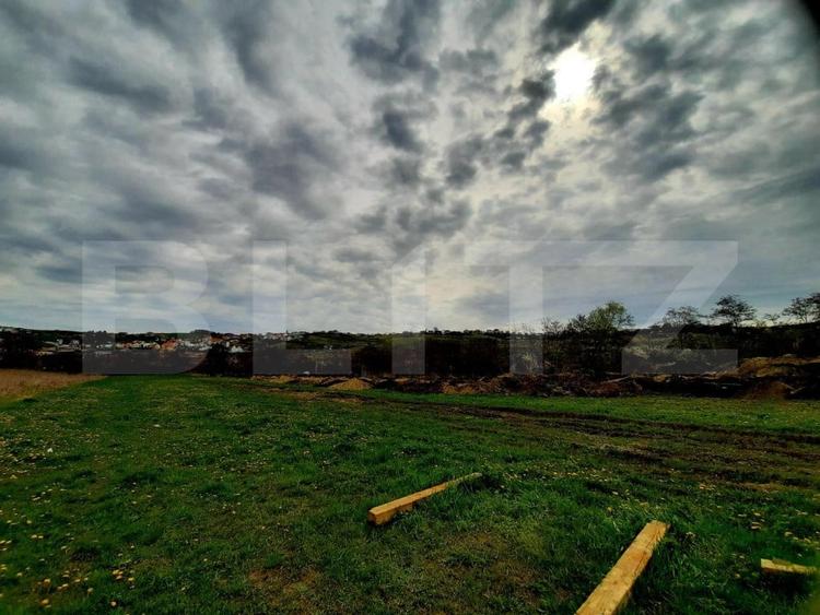 Teren Construcții intravilan de 382 mp, în Borhanci
