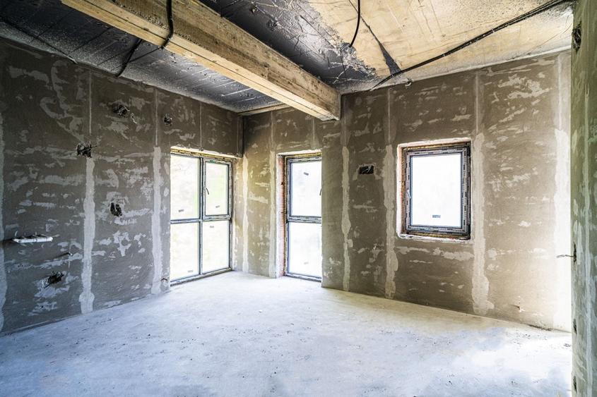 Apartament cu 3 camere semidecomandat în Militari
