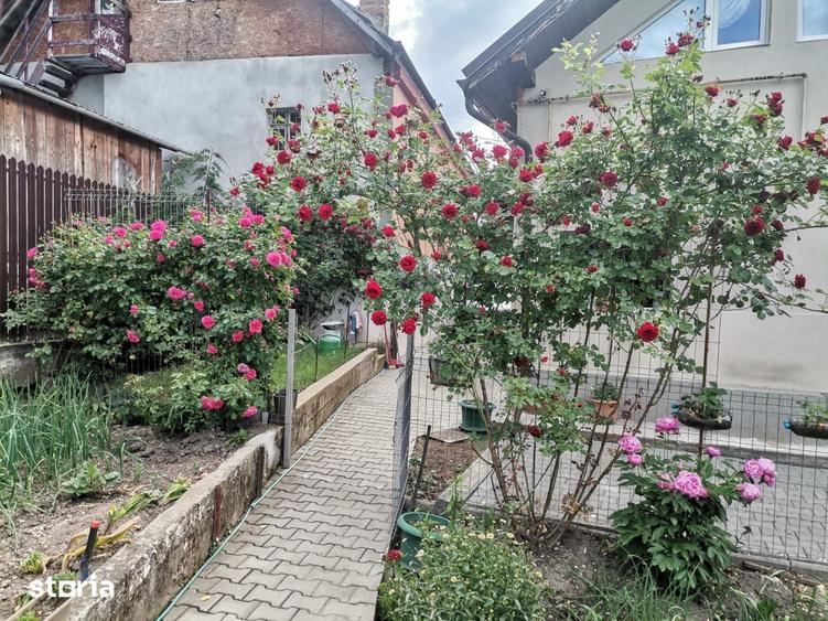 Casă cu 4 camere cu Teren 140 Mp în Baciu