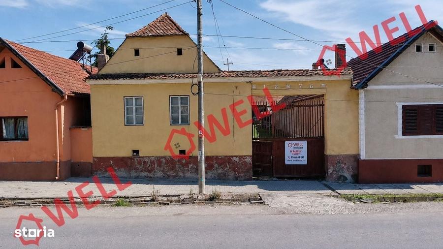 Casă cu 2 camere cu Teren 1685 Mp în Măieruș