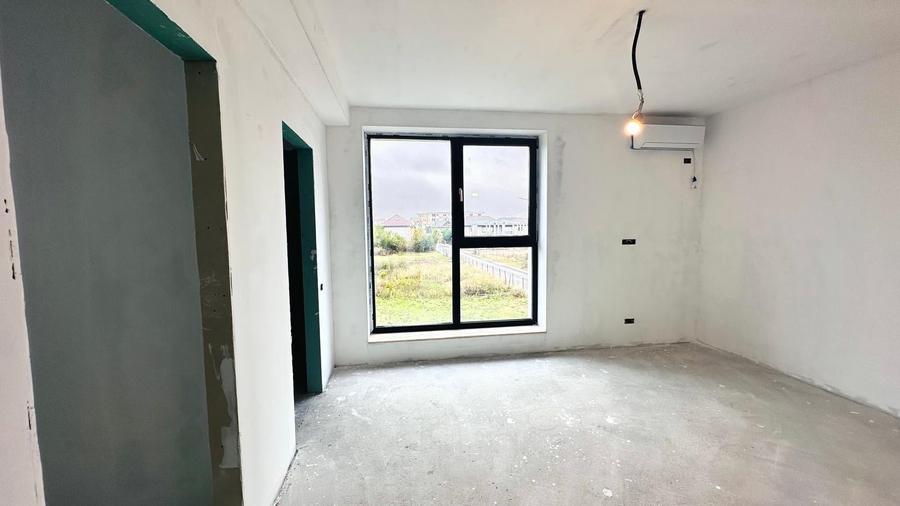 Duplex cu 3 camere cu Canalizare în Chitila
