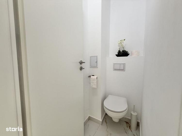 Apartament cu 4 camere semidecomandat în Drumul Taberei
