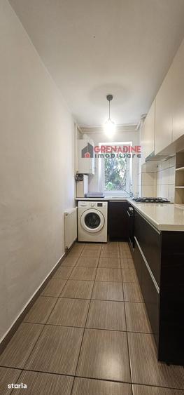 Apartament cu 2 camere semidecomandat în Vlahuță