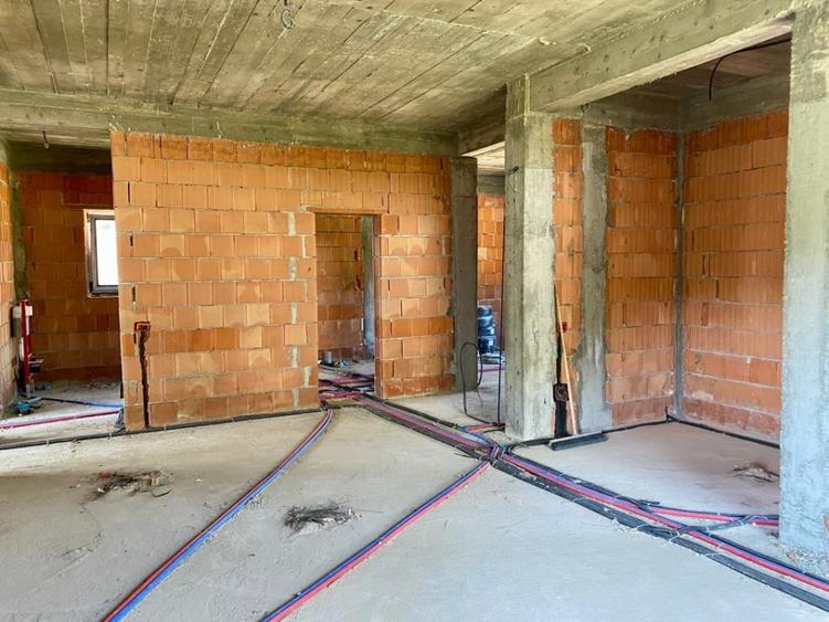 Casă individuală cu 4 camere cu Teren 480 Mp în Corbeanca
