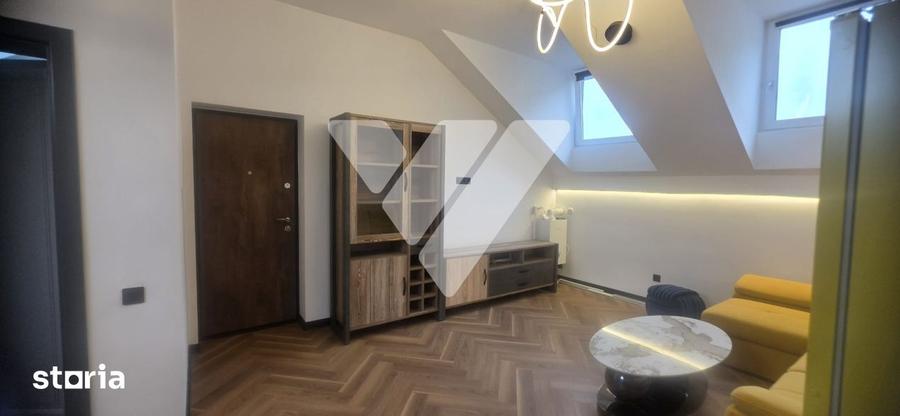 Apartament cu 3 camere decomandat, mobilat în Turnișor