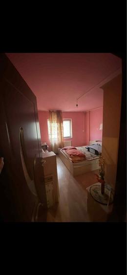 Apartament cu 4 camere în Central