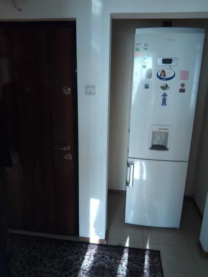 Apartament cu 3 camere semidecomandat în Ultracentral