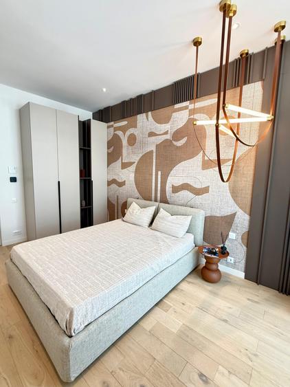Penthouse cu 4 camere semidecomandat în 13 Septembrie