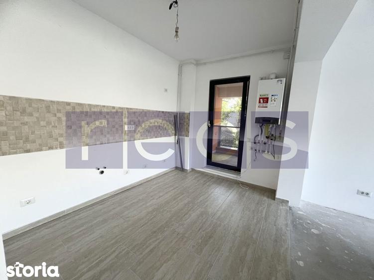 Apartament cu 2 camere decomandat în Crângași