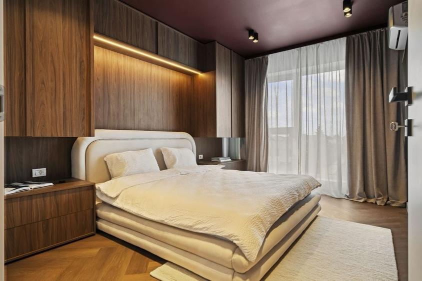Apartament cu 3 camere decomandat în Odăile
