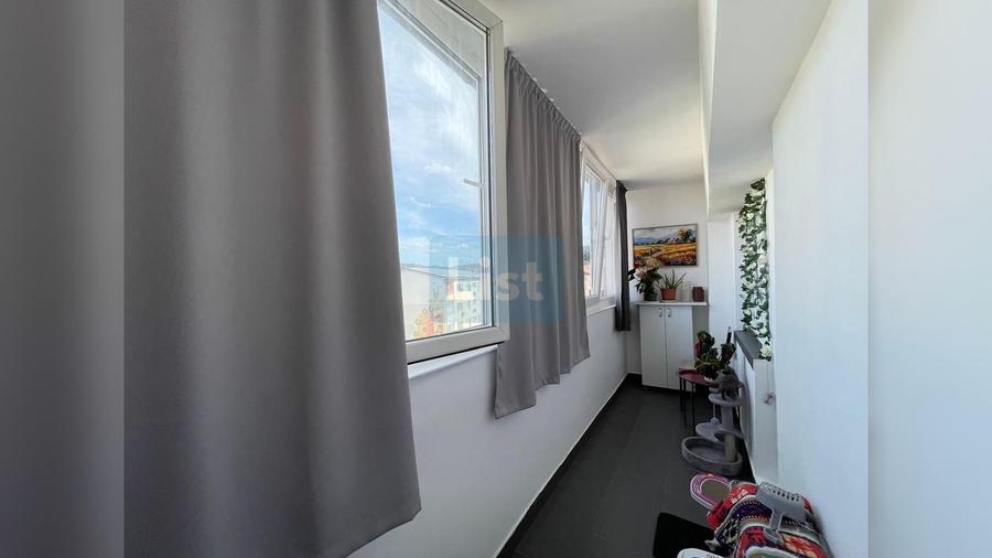 Apartament cu 4 camere decomandat în Luncă