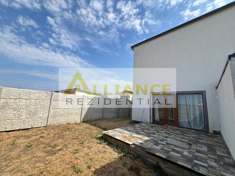Duplex cu 3 camere cu Canalizare în Berceni