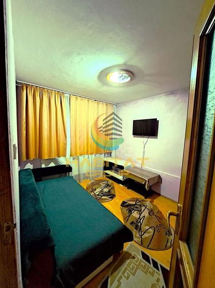 Apartament 3 camere zona Resita mobilat si utilat 73000 euro - 2