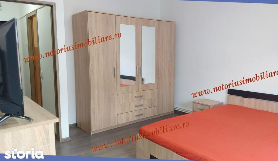 Garsonieră decomandată în Central