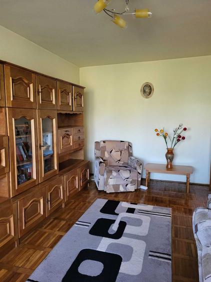 Apartament cu 2 camere decomandat în Traian