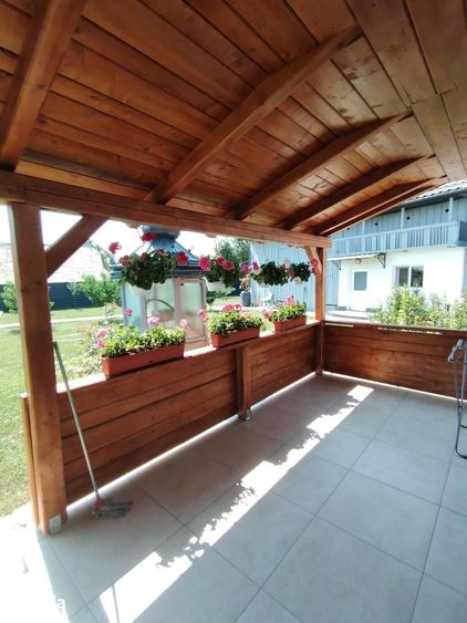 Casă cu 3 camere cu Teren 1500 Mp în Verești