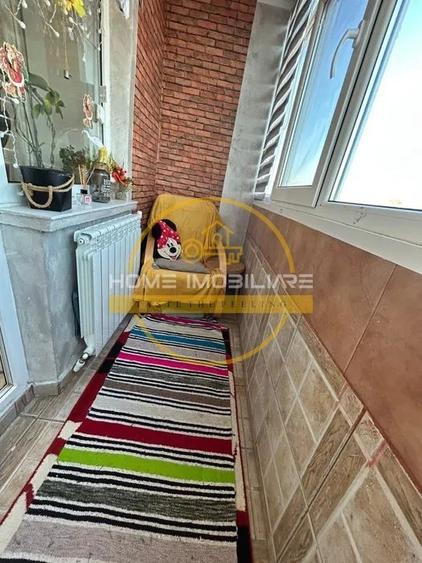 Apartament cu 3 camere decomandat, mobilat în Păcurari