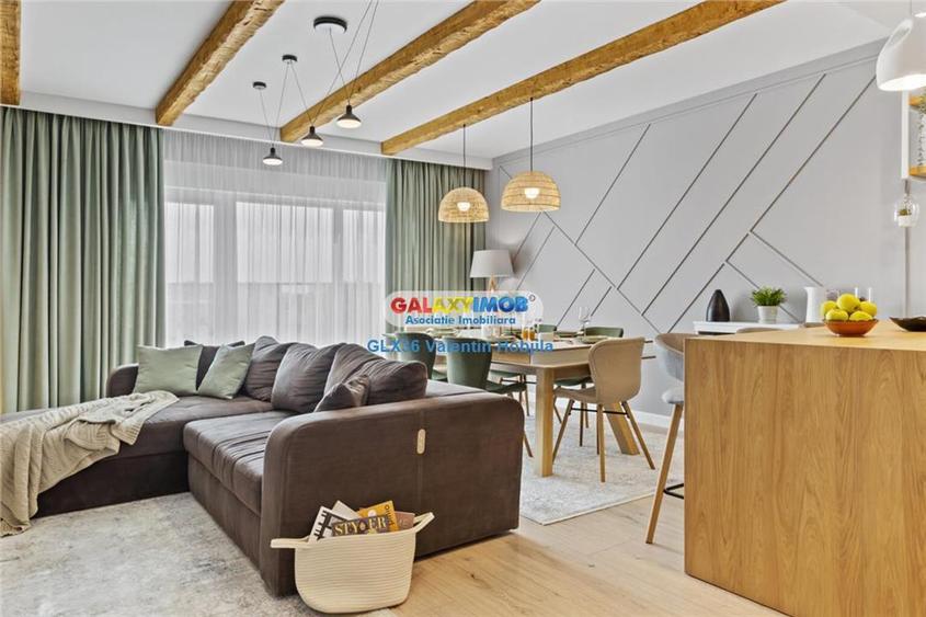Penthouse cu 4 camere semidecomandat, mobilat în Sud-Vest