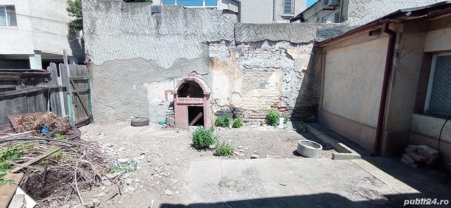 Casă cu 4 camere cu Teren 147 Mp în Tomis III