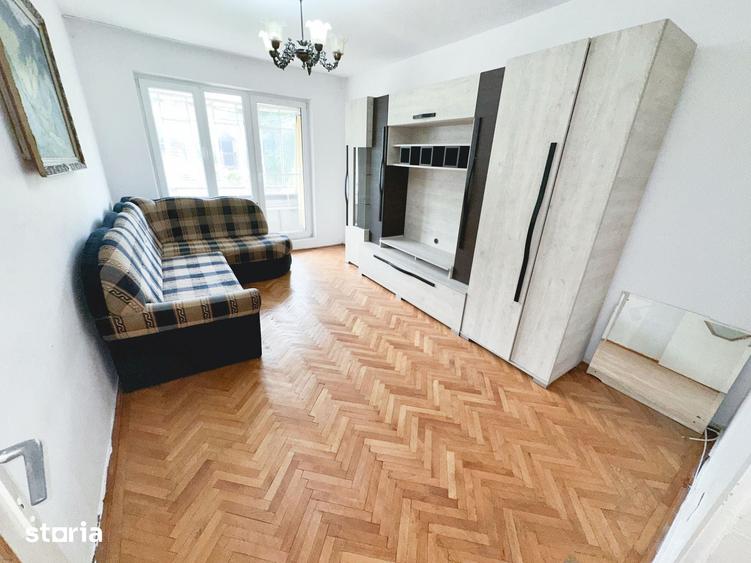 Apartament cu 2 camere decomandat în Central