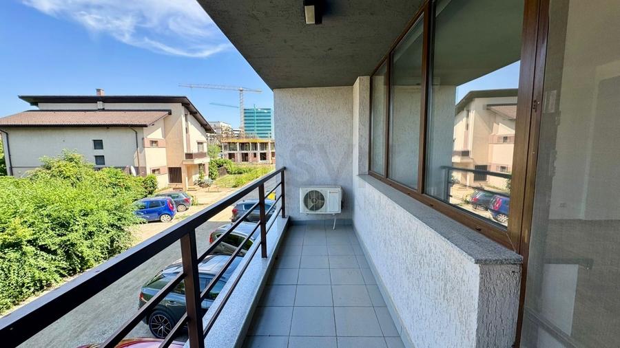 Casă individuală cu 5 camere cu Teren 350 Mp în Pipera