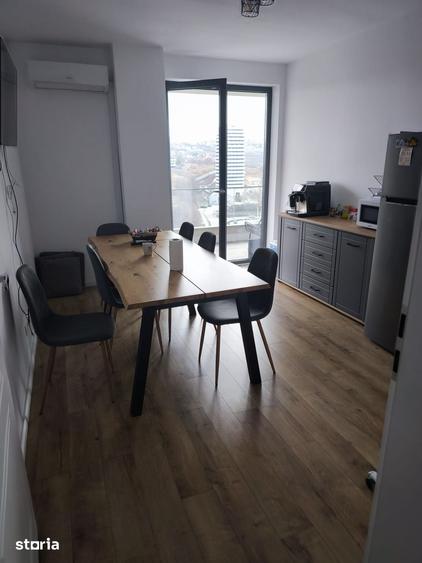 Apartament cu 4 camere în Zorilor