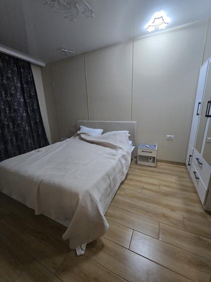 Apartament cu 2 camere decomandat în Est