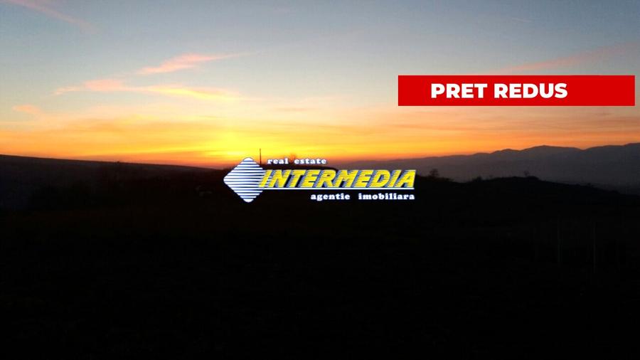 Teren Construcții intravilan de 976 mp, în Sud-Est