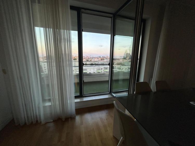 Apartament cu 3 camere decomandat, mobilat în Aviației