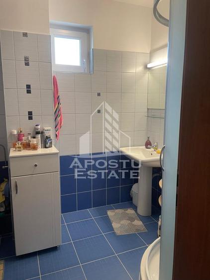 Casă cu 4 camere cu Teren 420 Mp în Cetății