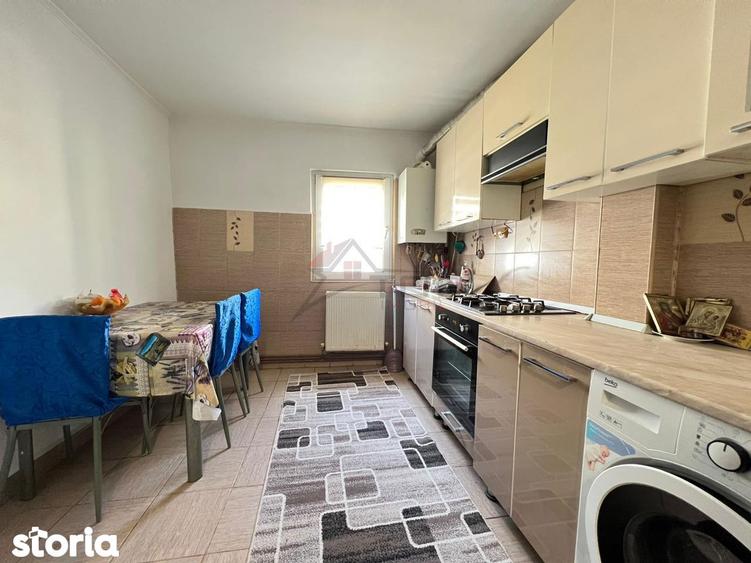 Apartament 3 Camere - 2 Bai - 2 Balcoane - 4